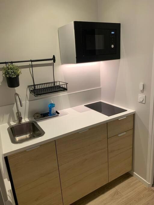 Chez Micheline Menage Et Linge Inclus Apartment Диеп Екстериор снимка